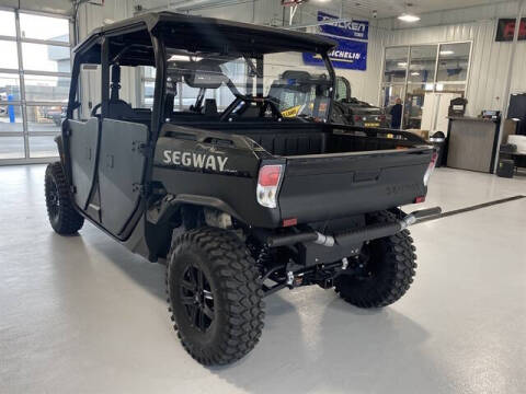 2025 Segway UT10 CREW