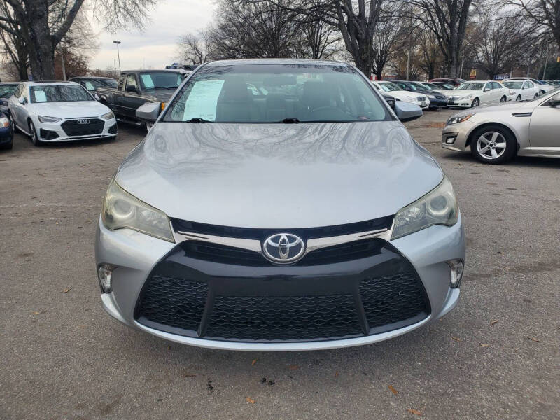 2015 Toyota Camry SE