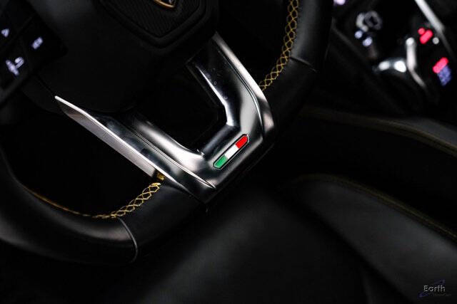 2021 Lamborghini Urus