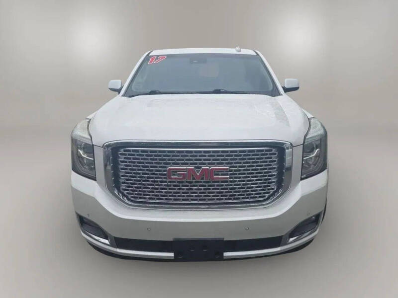 2017 GMC Yukon XL Denali