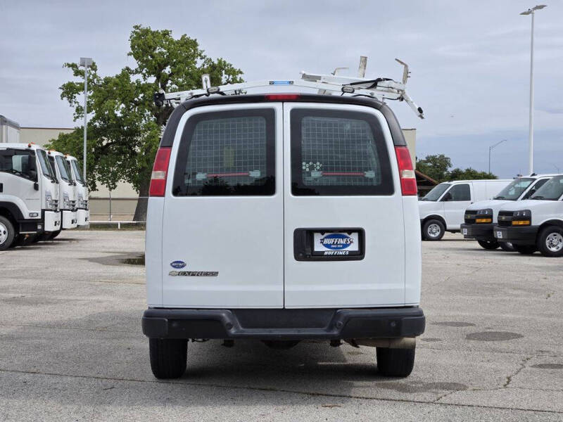 2018 Chevrolet Express 2500