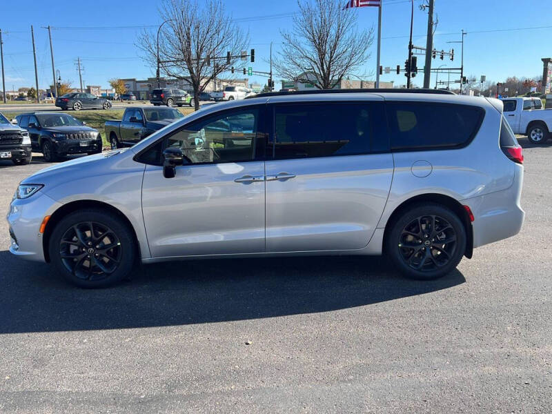 2026 Chrysler Pacifica Limited