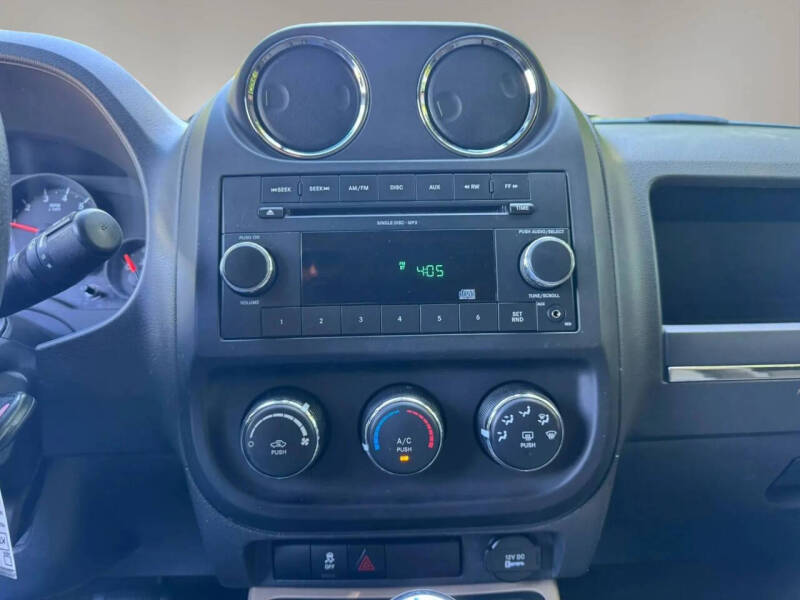 2012 Jeep Compass Sport