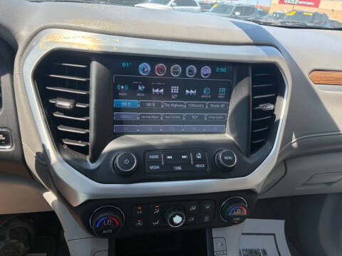 2017 GMC Acadia SLE-2