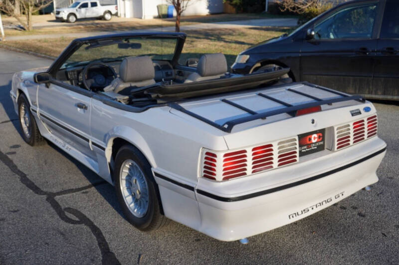 1989 Ford Mustang