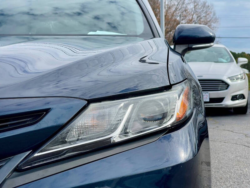 2018 Toyota Camry SE