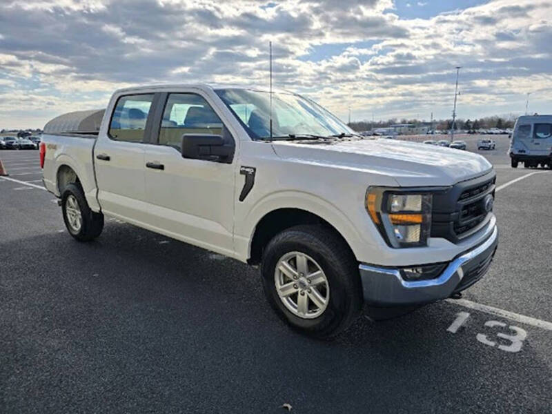 2023 Ford F-150 XL's photo