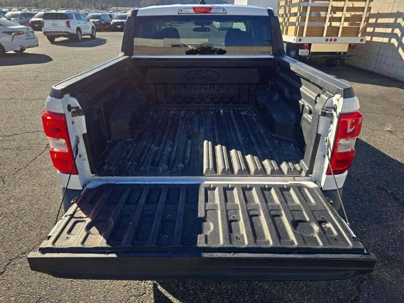 2022 Ford Maverick XL