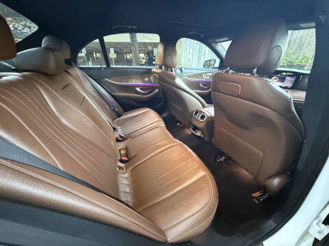 2018 Mercedes-Benz E-Class E 300
