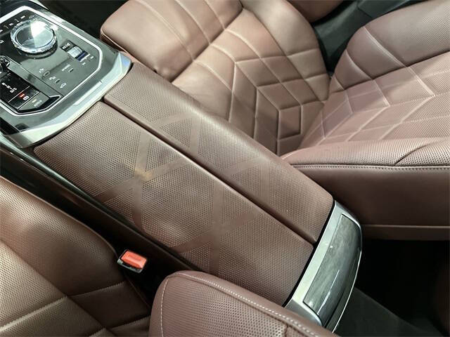 2024 BMW 7 Series 760i xDrive