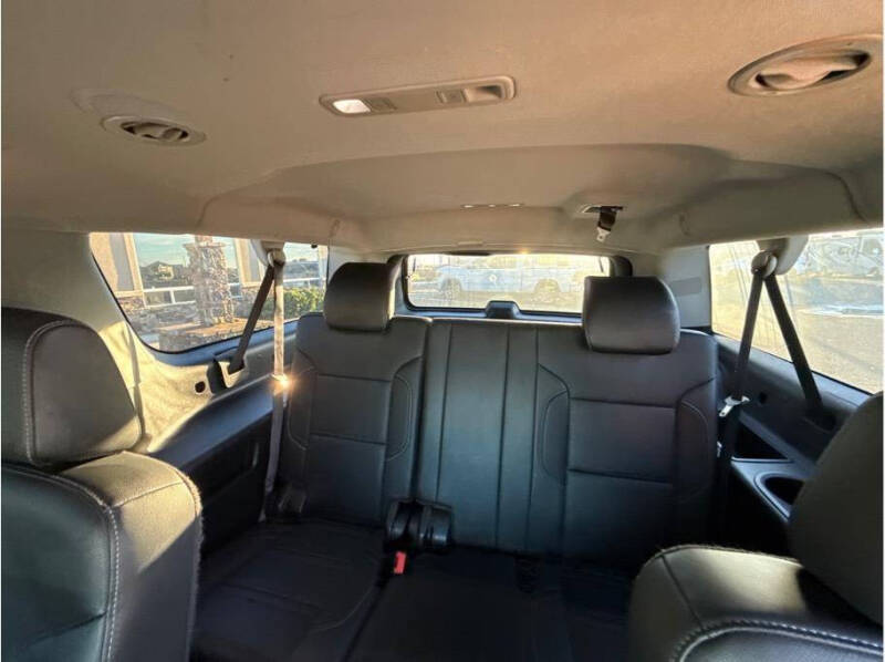 2020 GMC Yukon XL SLT