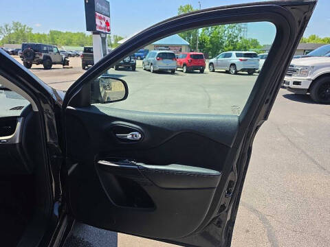2015 Jeep Cherokee