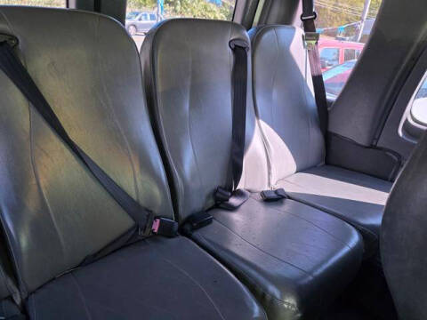 2010 Ford E-Series E-250