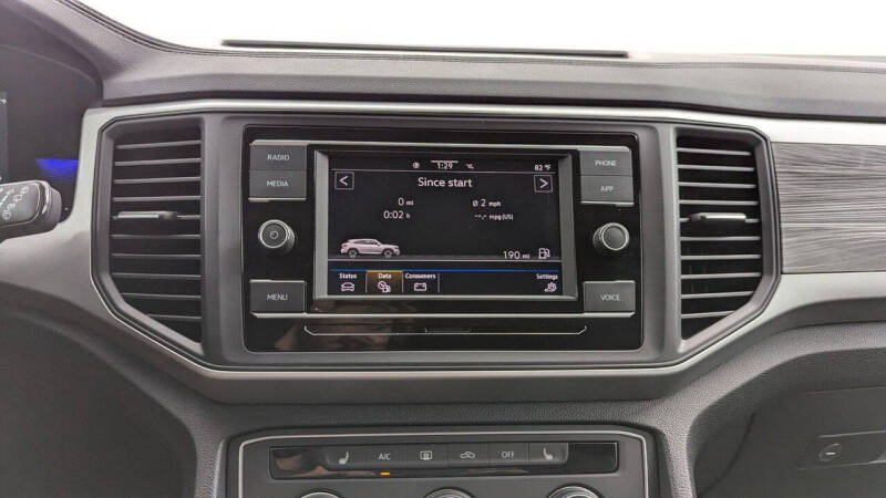 2022 Volkswagen Atlas Cross Sport SE