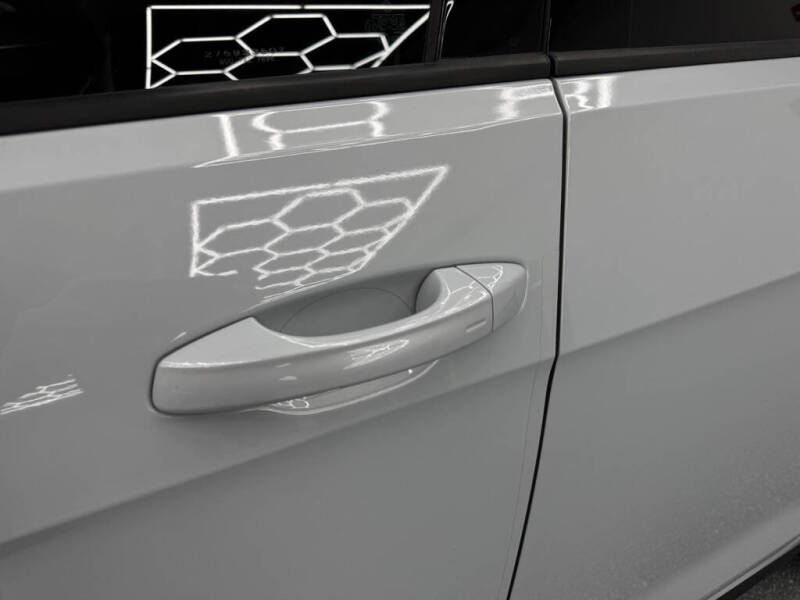 2020 Volkswagen Golf GTI SE