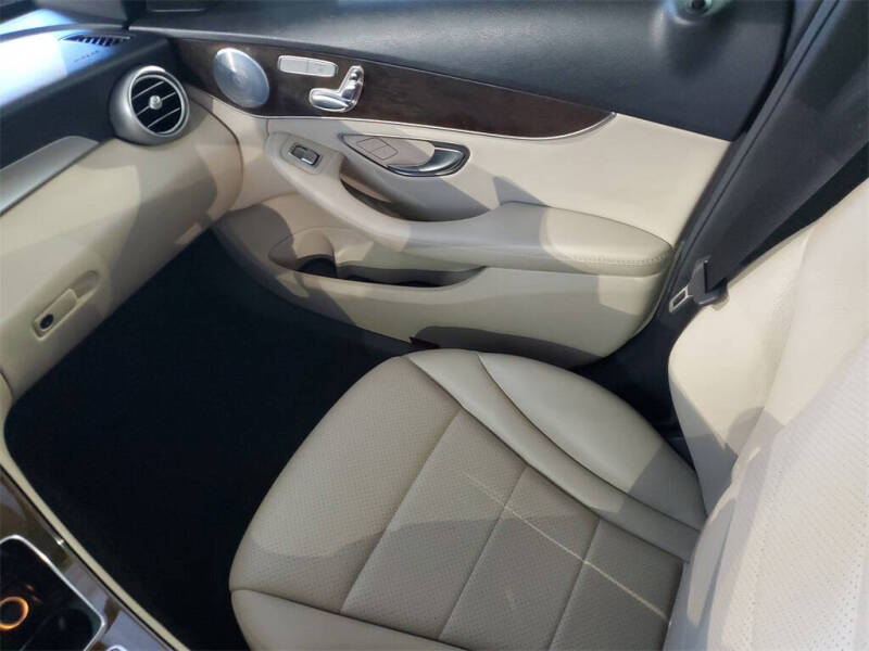 2018 Mercedes-Benz C-Class C 300