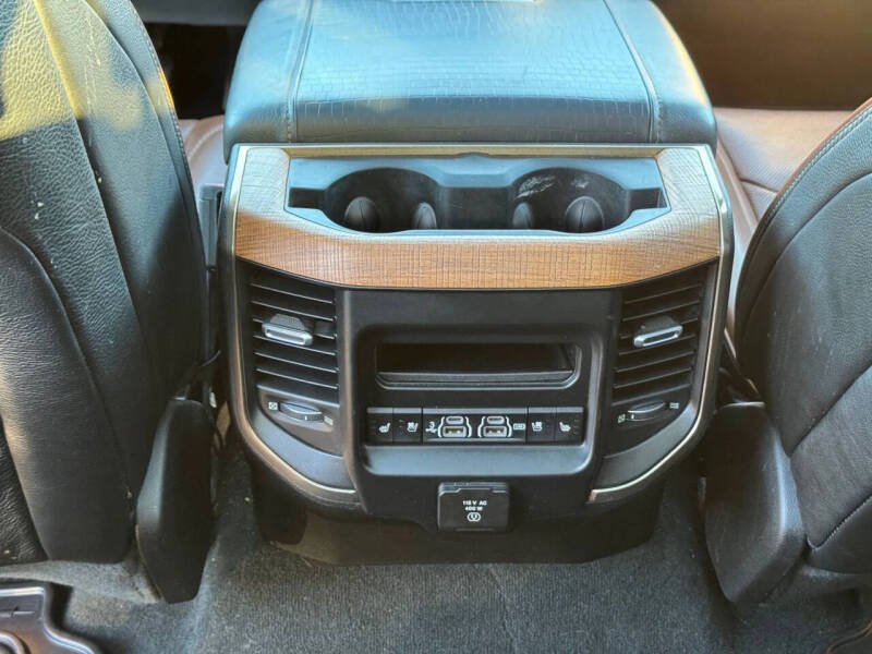 2019 RAM 1500 Laramie Longhorn