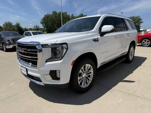 2021 GMC Yukon SLT