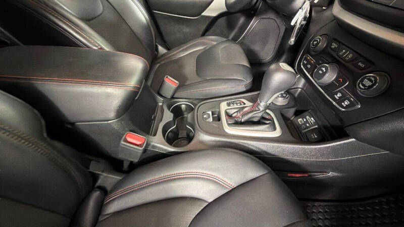 2017 Jeep Cherokee Trailhawk