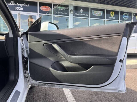 2019 Tesla Model 3 Standard Range Plus