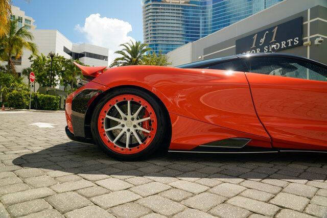 2021 McLaren 765LT