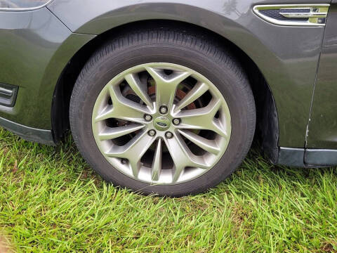 2016 Ford Taurus Limited