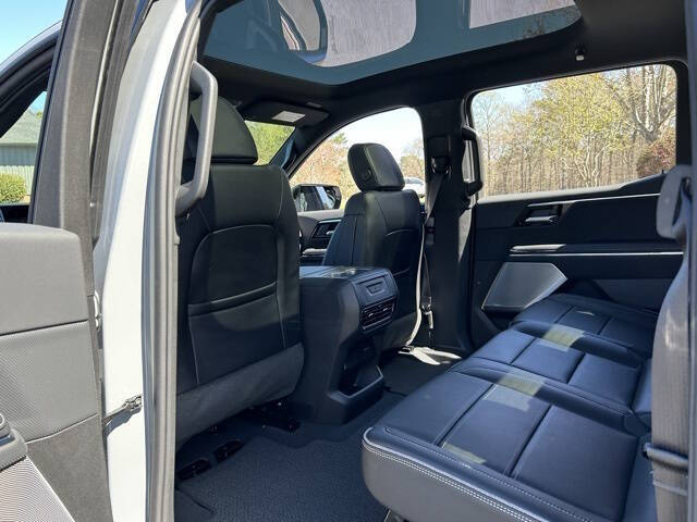 2025 GMC Sierra EV Denali