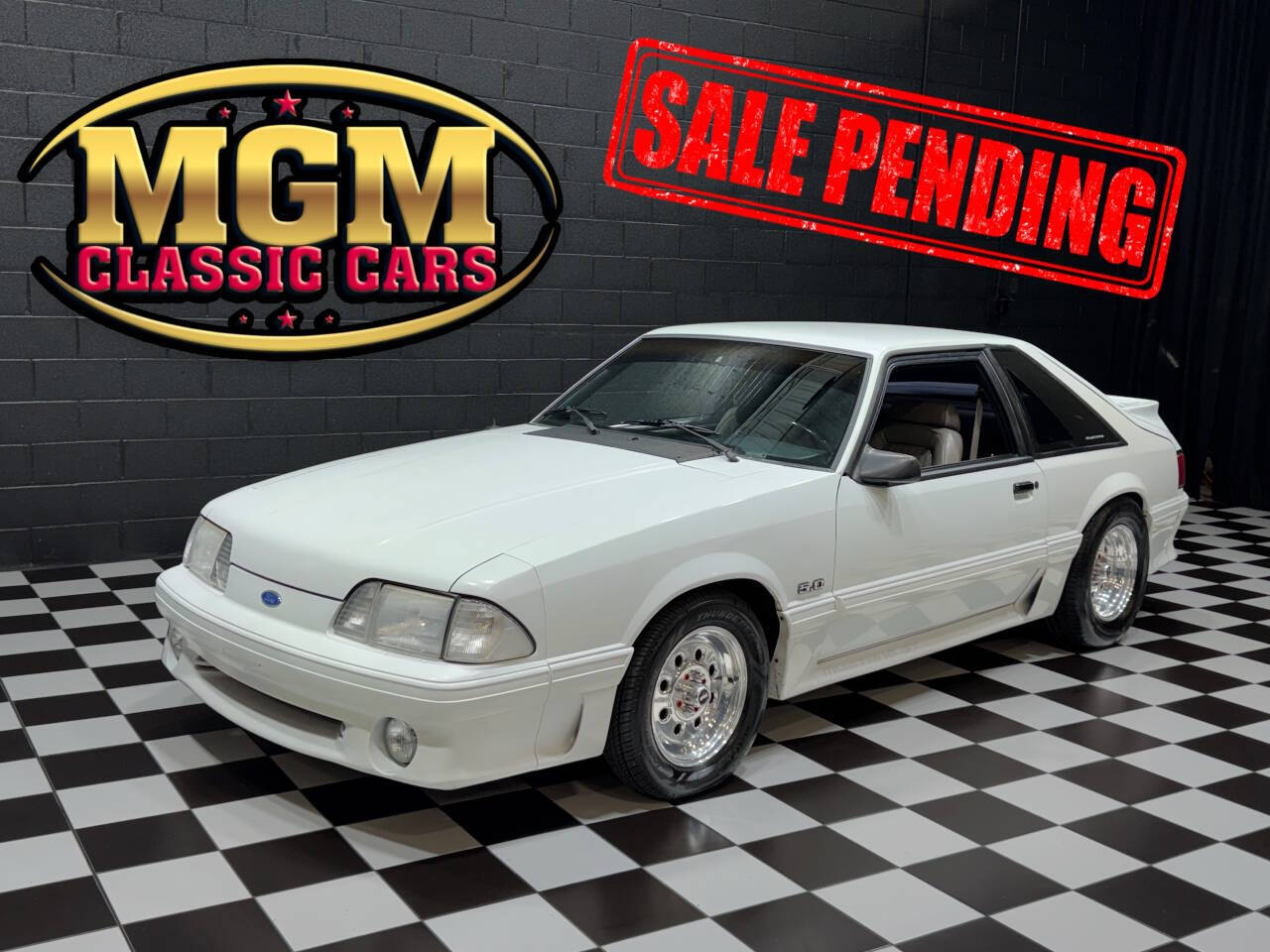 1990 Ford Mustang 