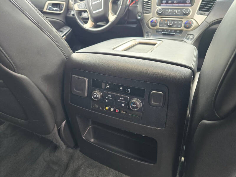 2015 GMC Yukon XL Denali