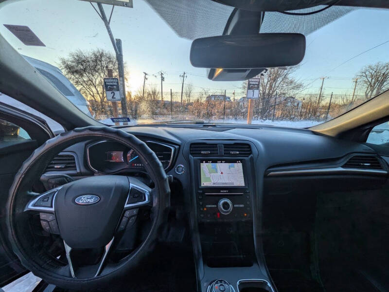 2019 Ford Fusion Hybrid Titanium