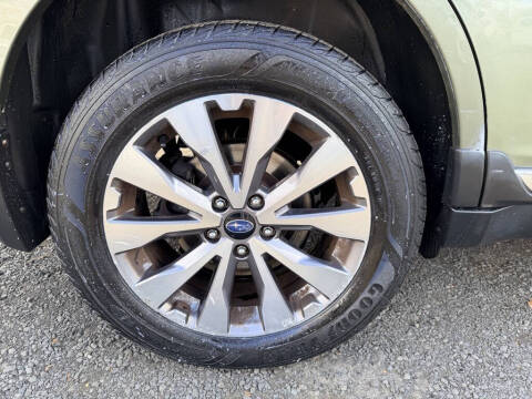 2017 Subaru Outback 2.5i Touring