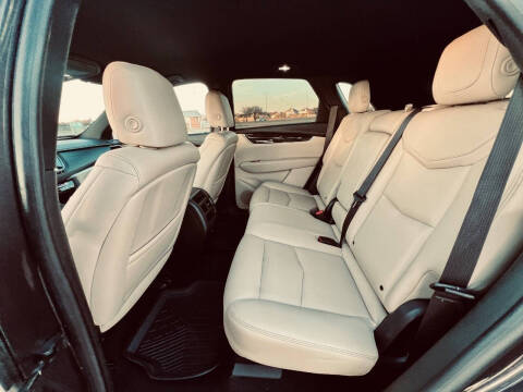 2017 Cadillac XT5