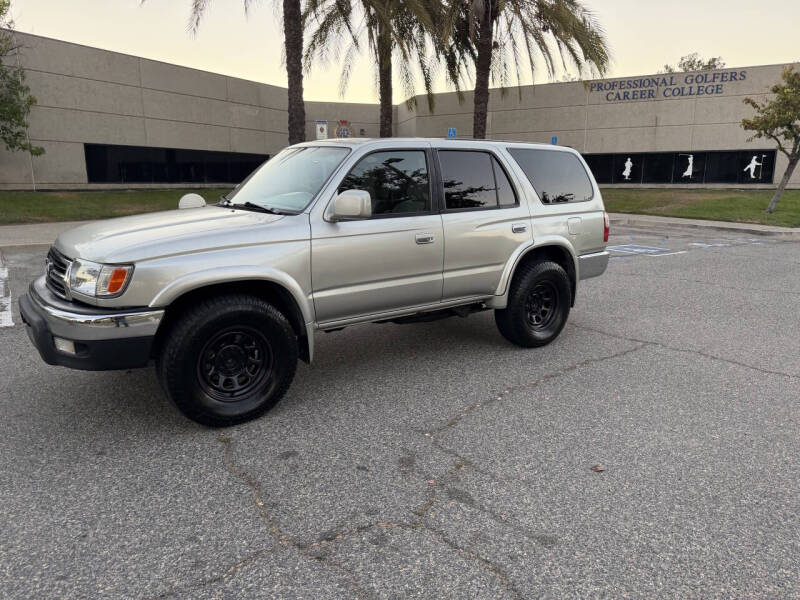 2000 Toyota 4Runner SR5