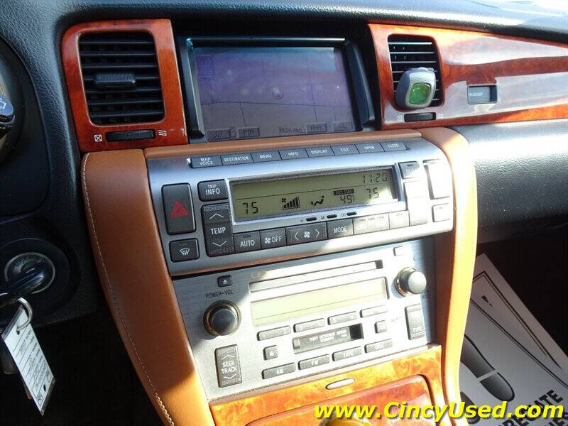 2004 Lexus SC 430