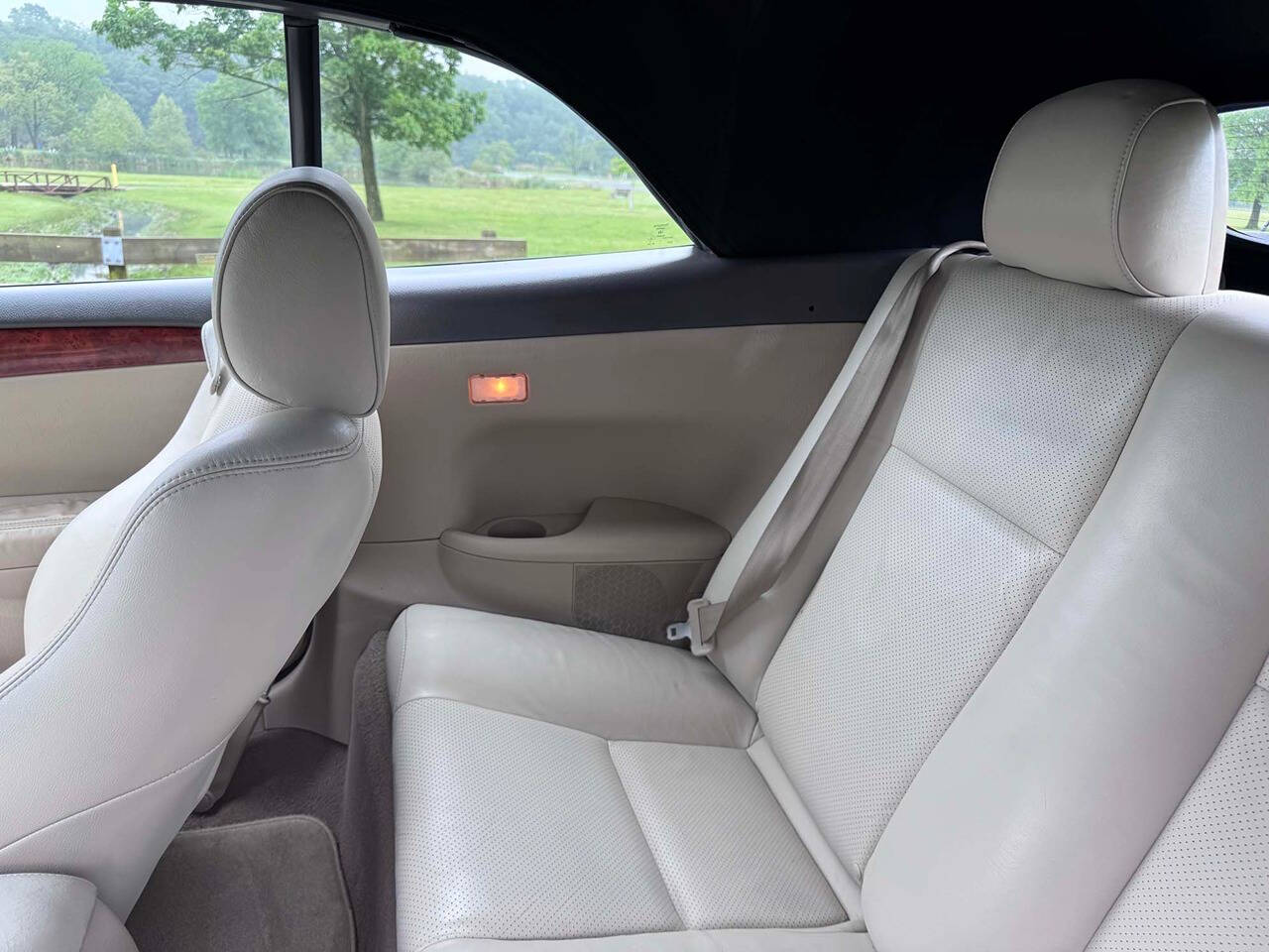 2006 Toyota Camry Solara 13