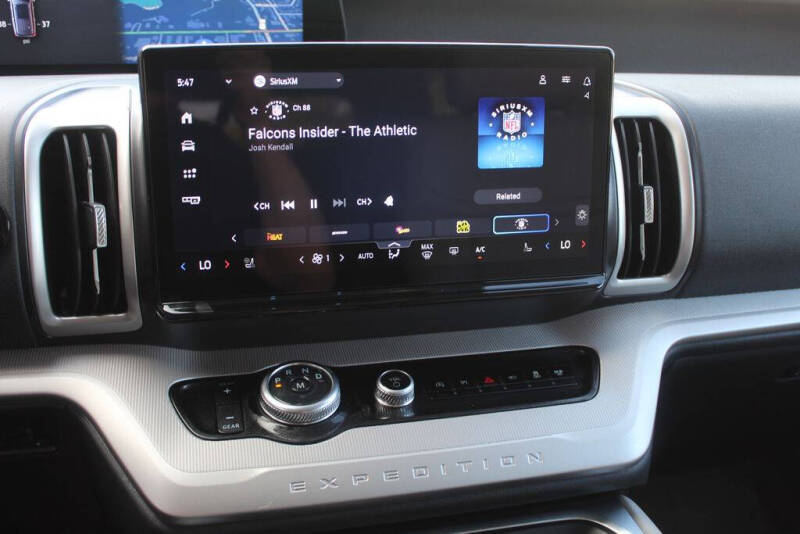 2026 Ford Expedition Active