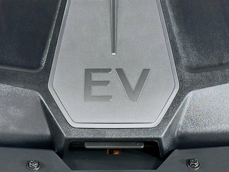 2024 Kia EV6 Light