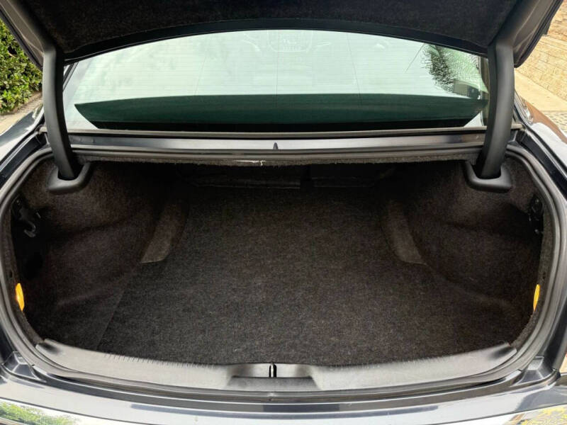 2017 Chrysler 300 Limited