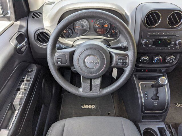 2017 Jeep Compass 11