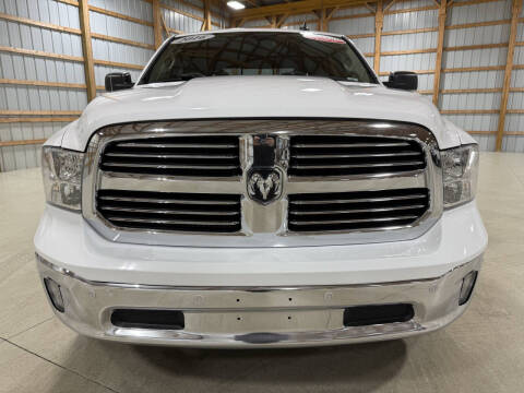 2016 RAM 1500 SLT