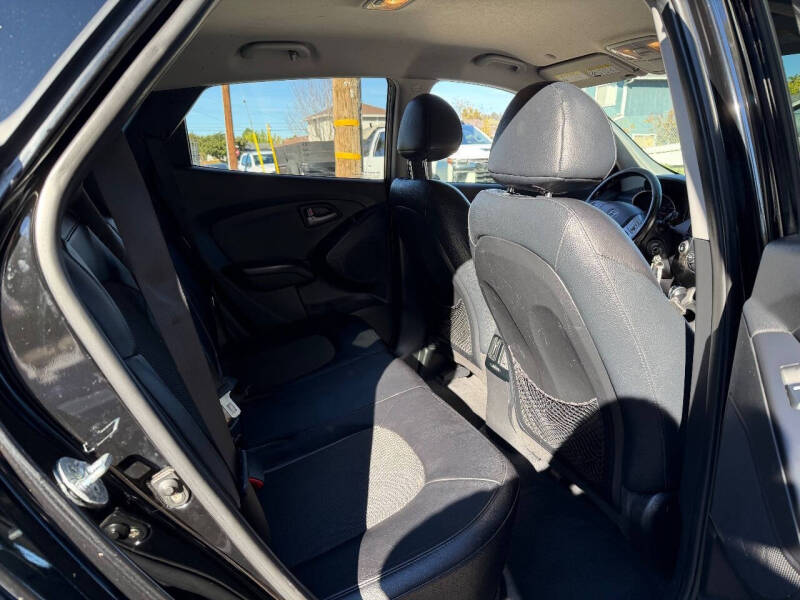 2015 Hyundai Tucson SE