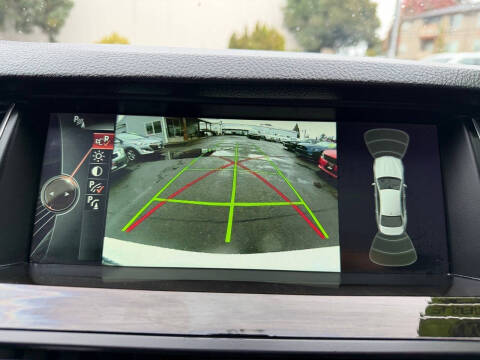 2014 BMW 5 Series 528i