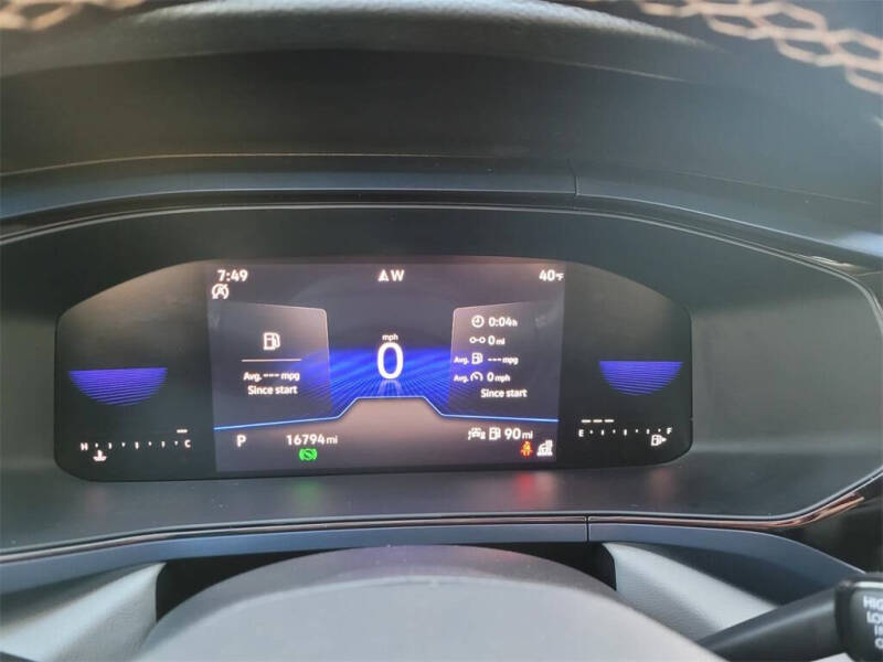 2023 Volkswagen Taos SE