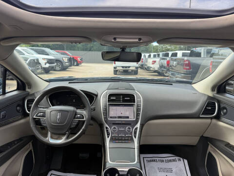 2019 Lincoln Nautilus Reserve