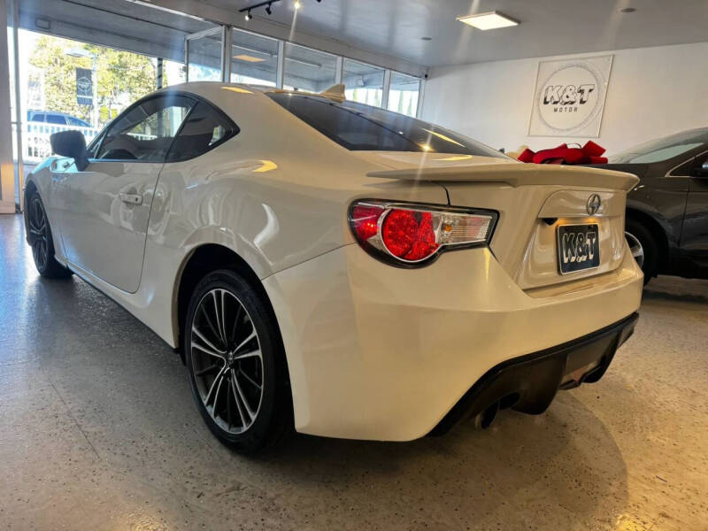 2015 Scion FR-S