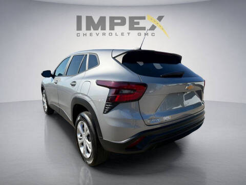2024 Chevrolet Trax LS