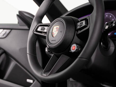 2025 Porsche 911 Carrera