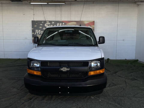 2017 Chevrolet Express LS 2500