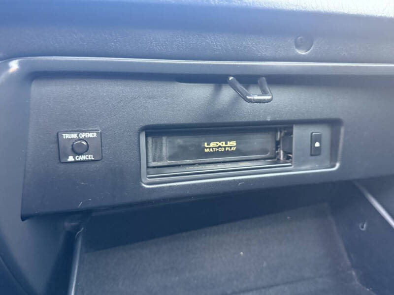 2000 Lexus ES 300