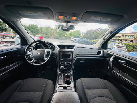 2017 Chevrolet Traverse LT